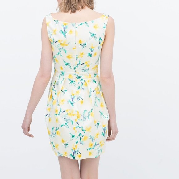 Zara Floral Print V-neck Dress - Picture 4 of 4